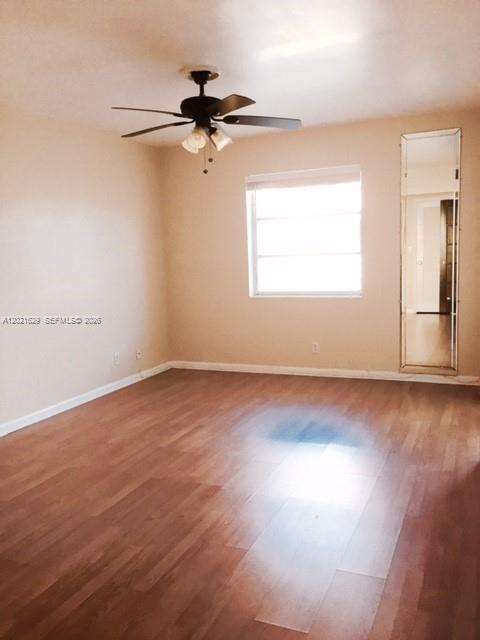 Building Photo - 236 Castlewood Dr