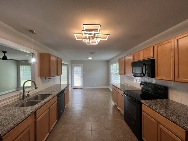 Building Photo - 23816 Stone Ridge Dr.