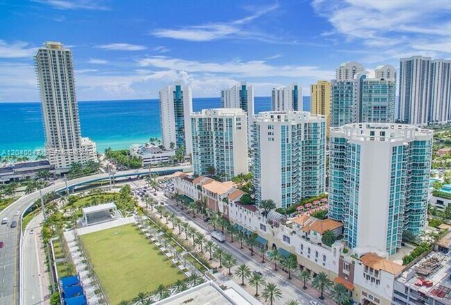 Building Photo - 200 Sunny Isles Blvd