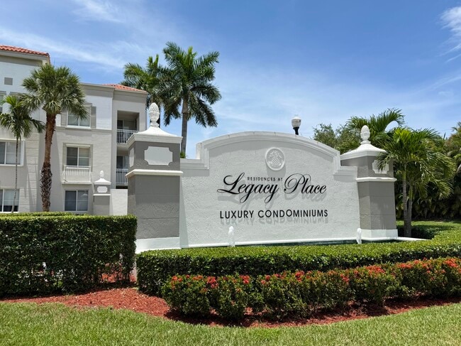 Building Photo - 11024 Legacy Dr