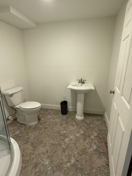 Building Photo - 28 Partridge Dr