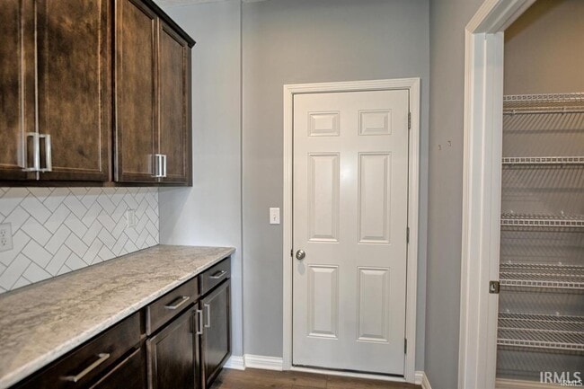 Building Photo - 11134 Ensle Dr