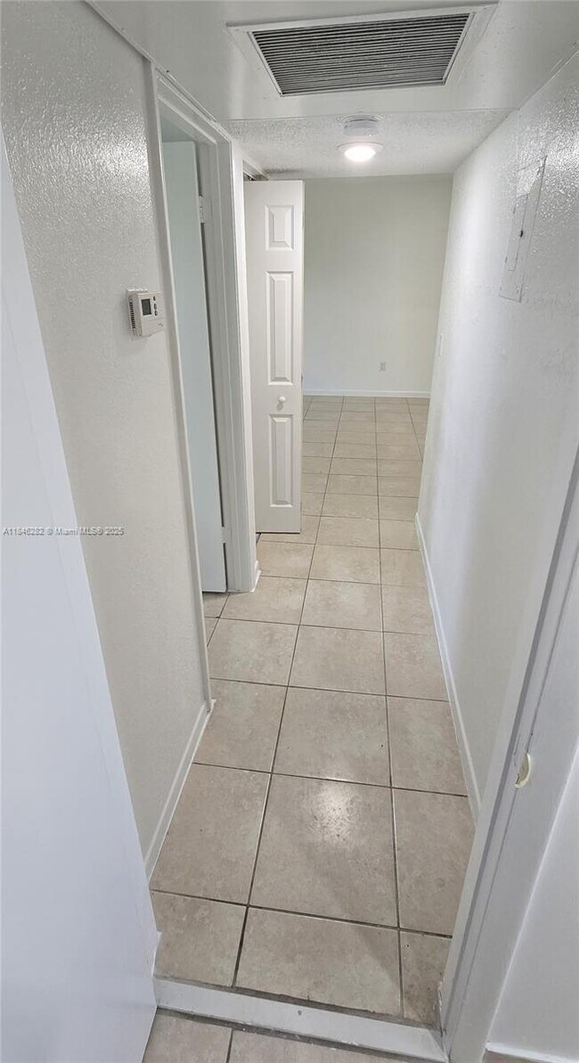 Building Photo - 10820 SW 200th Dr