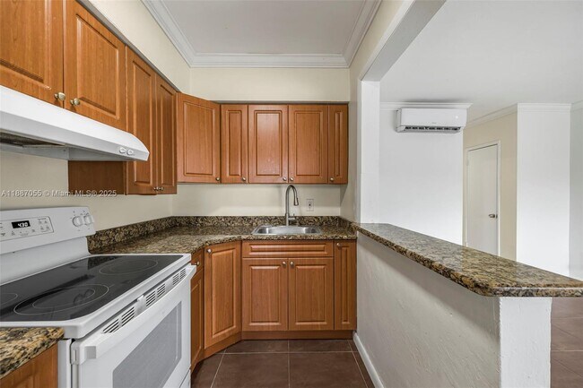 Building Photo - 520 NE 82nd Terrace