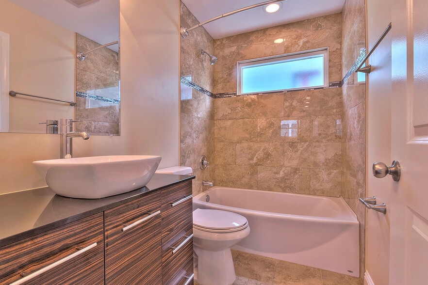 Bathroom - 1341 Independence Street