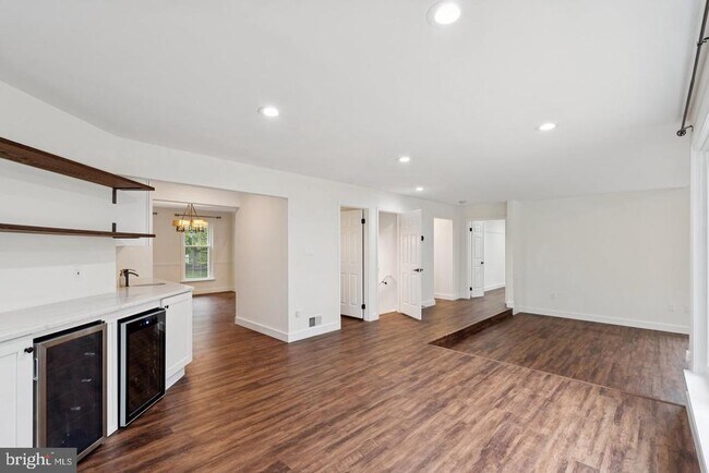 Building Photo - 1291 Mason Mill Ct