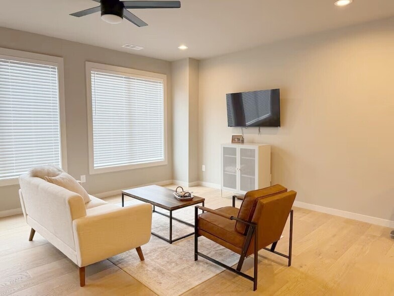 LIVING ROOM - 104 Textile Ct