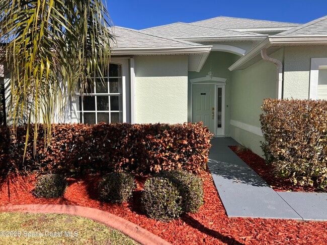 Building Photo - 2565 Ventura Cir