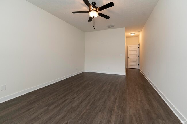 Building Photo - 2822 Brewster Dr