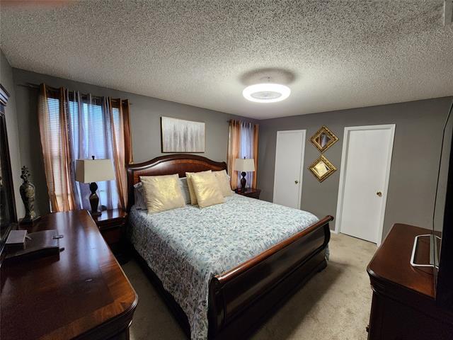 Building Photo - 5420 Comanche Wells Dr