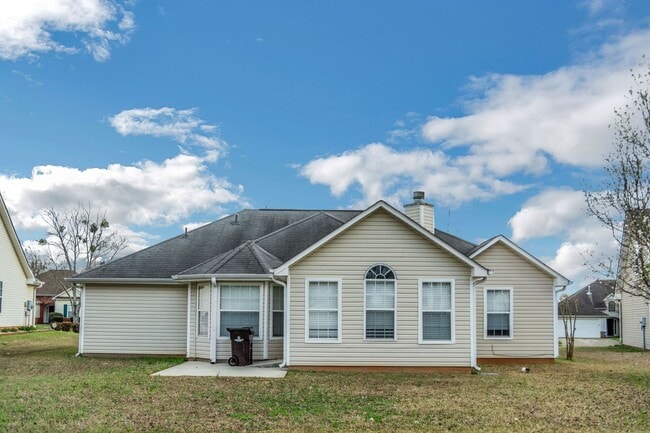 Building Photo - Coming Soon.. Prelease Now! Gorgeous 3bedroom 2bath ranch home for lease in McDonough!