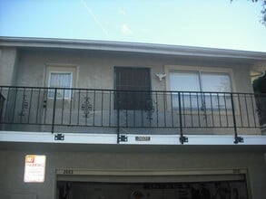 Building Photo - 2 bedrrom 1 bath