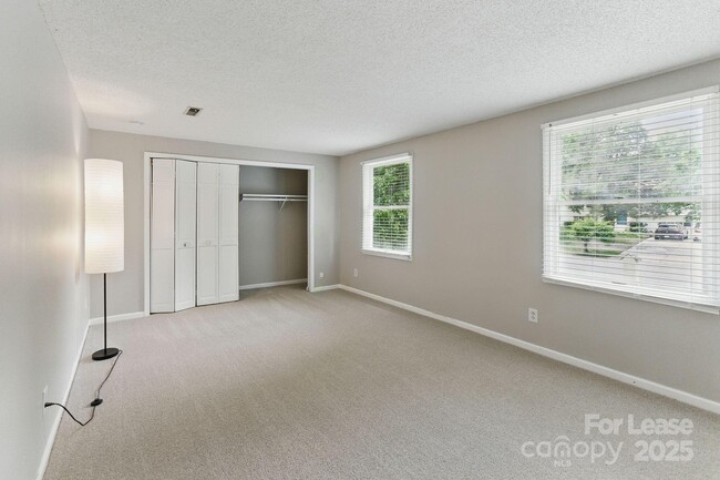 Building Photo - 7016 Wannamaker Ln