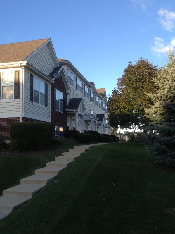 Building Photo - 1577 W Turtle Creek Ln