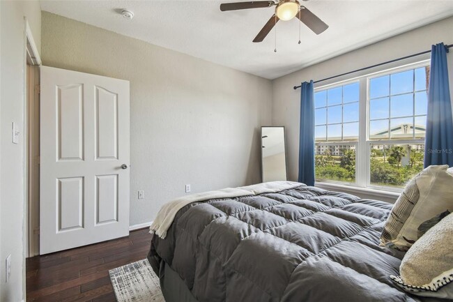 Building Photo - 5000 Culbreath Key Way