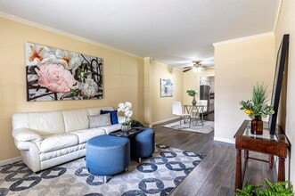 Building Photo - 13535 Red Fern Ln