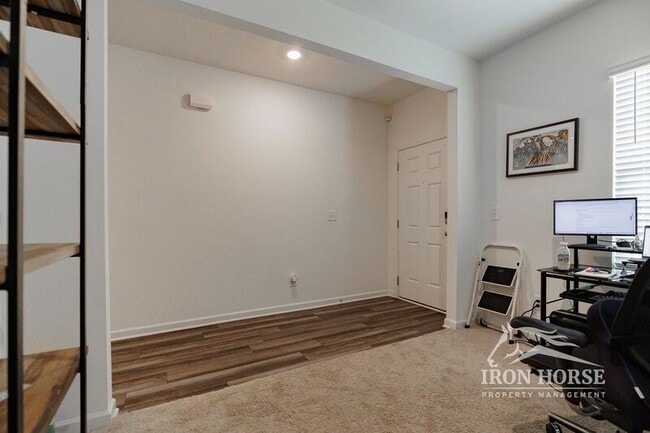 Building Photo - 388 Mccall Wy