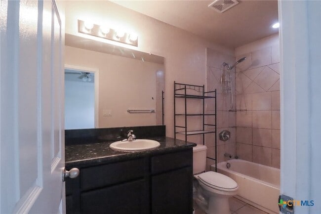 Building Photo - 1125 Brown Rock Dr