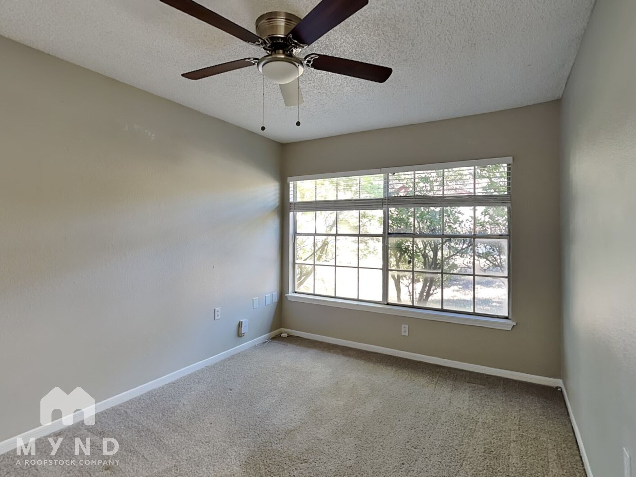 Building Photo - 9150 Park Trail