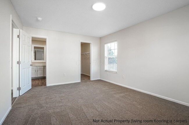 Building Photo - 4947 Stratford Pine Ln