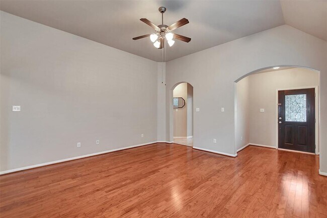 Building Photo - 21634 Rainfall Park Dr