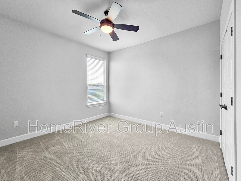 Building Photo - 356 Horsemint Way