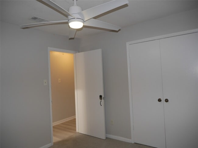 Building Photo - 7410 Canasta Ln