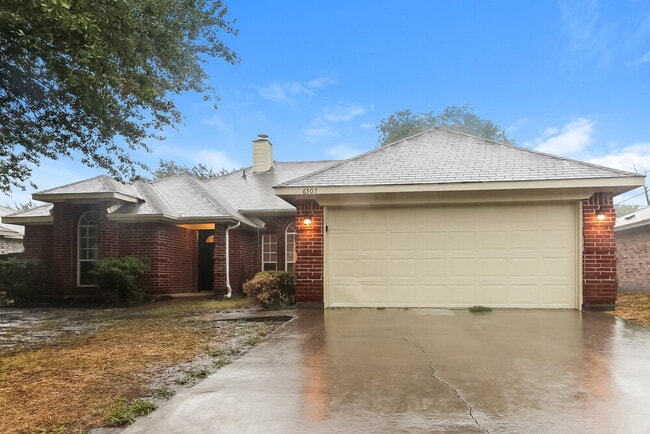 Building Photo - 6507 Stetter Dr