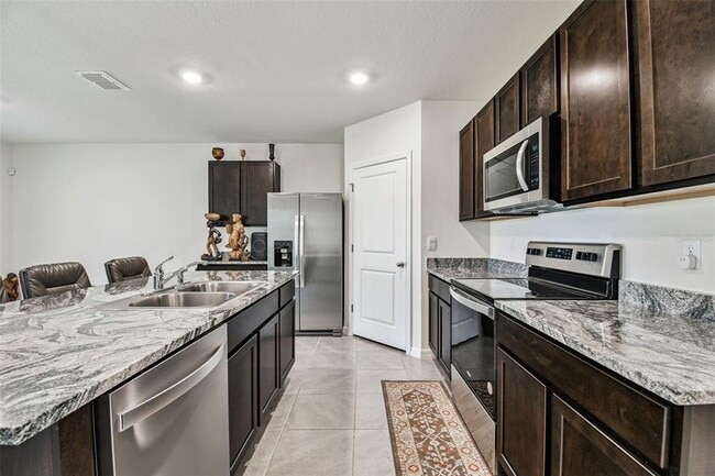 Building Photo - 33635 Field Maple Lp