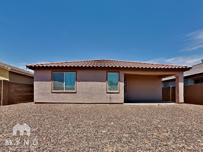Building Photo - 17027 W Echo Ln