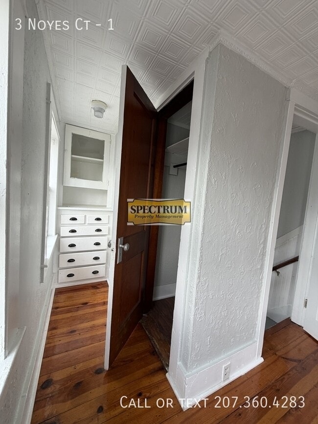 Building Photo - 3 Noyes Ct