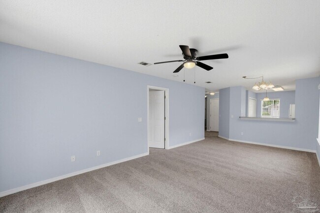 Building Photo - 1076 Antigua Cir