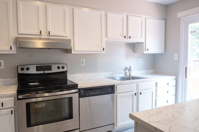 Building Photo - 2751 Sweet Clover Ct