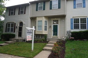 Building Photo - 8381 Township Dr