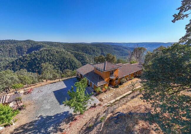 Building Photo - Luxury Hilltop Rental Retreat Overlooking the Cosumnes River Canyon