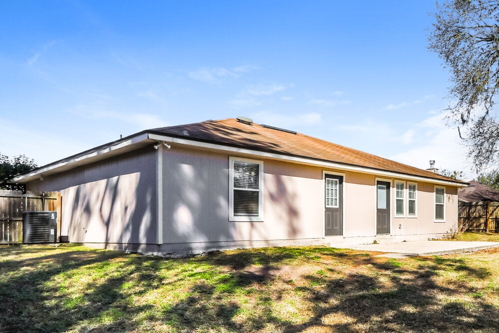 Building Photo - 2672 Secret Harbor Dr