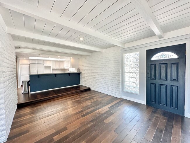 Building Photo - Beautifully Updated & Remodeled Single-Story Country Home with Detached Guest Home Unit on Gated ...