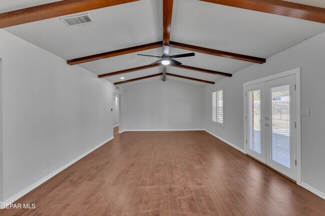 Building Photo - 7112 Ramada Dr