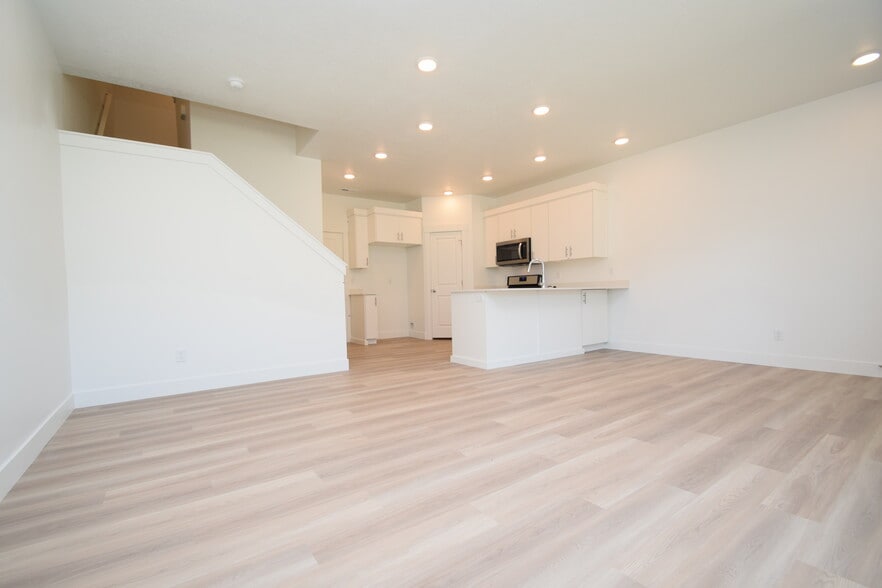 Fridge Coming - 1754 N 300 E