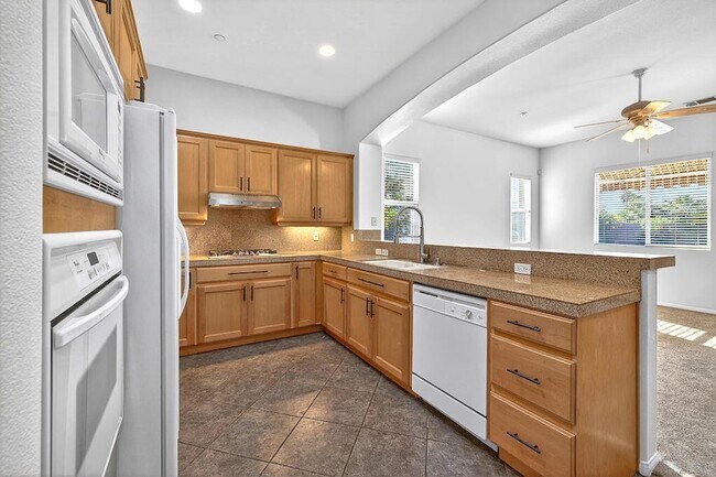 Building Photo - 41 Vista Mirage Way