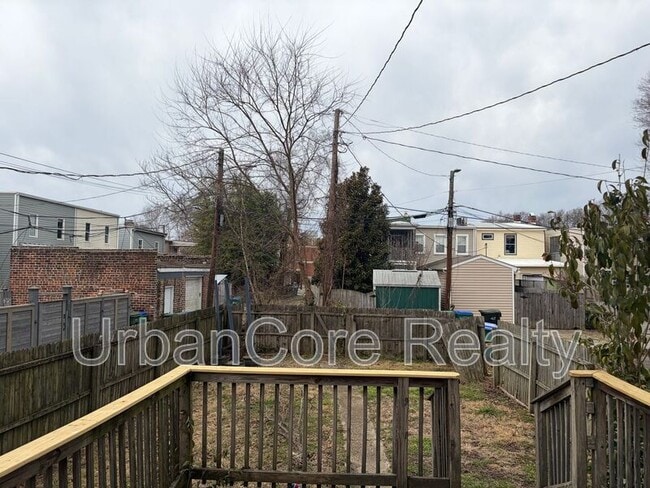 Building Photo - 410 N 32nd St