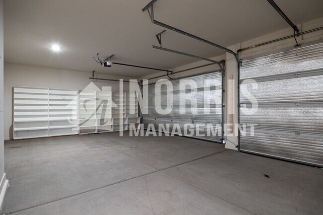 Building Photo - Immaculate New Home for Rent!