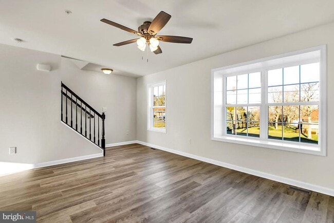 Building Photo - 11 Millrace Ct