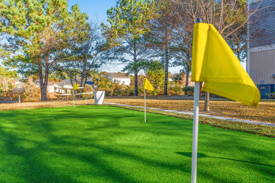 Putting Green - The Pointe at Myrtle Beach