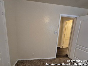 Building Photo - 6107 Ironmill Creek