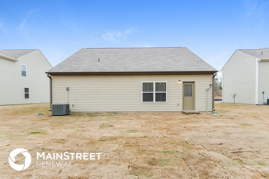 Building Photo - 250 Smith Glen Dr