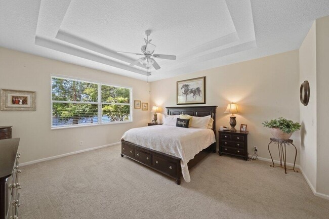 Building Photo - 1423 SE Legacy Cove Cir