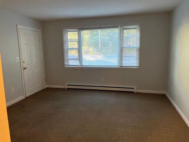 Building Photo - 56 Morton Station Rd