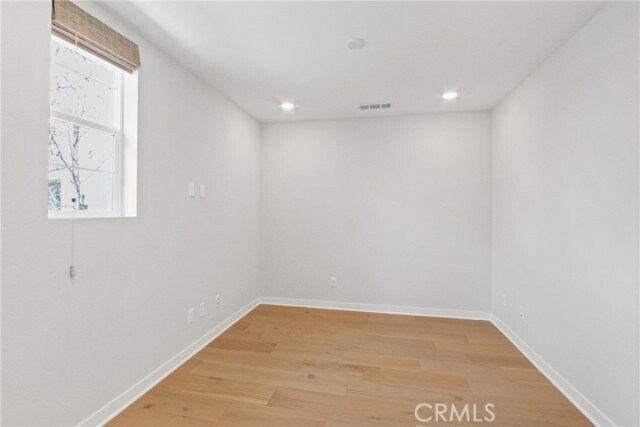 Building Photo - 147 Stetson St