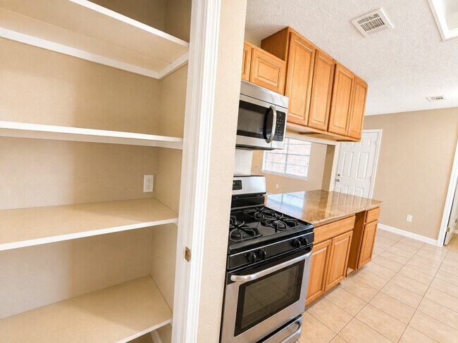 Building Photo - 2507 Ciderwood Dr